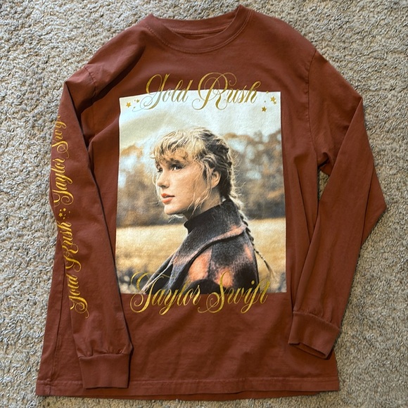 ミュージシャン evermore Gold Rush Crew Neck TAYLOR SWIFT Sweatshirt evermore Gold Rush Gleaming